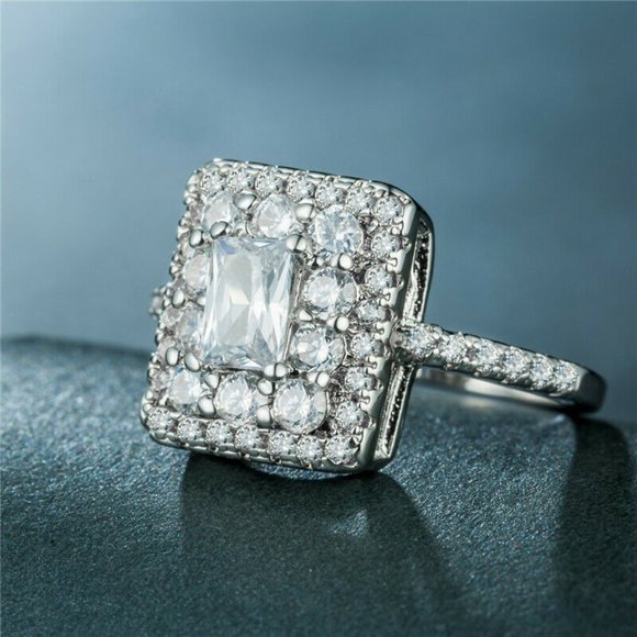 Luxury 925 Silver Emerald Cut White Sapphire Ring - Picture 3 of 4